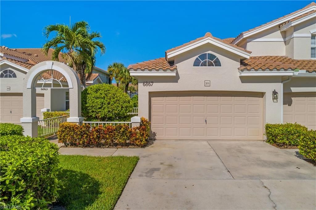 6867 Satinleaf Rd S, Unit 201, Naples, FL 34109 Photo