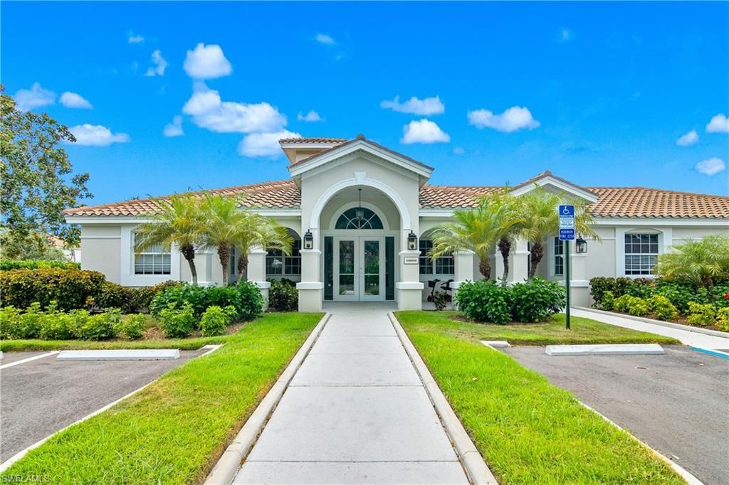 6867 Satinleaf Rd S, Unit 201, Naples, FL 34109 Photo