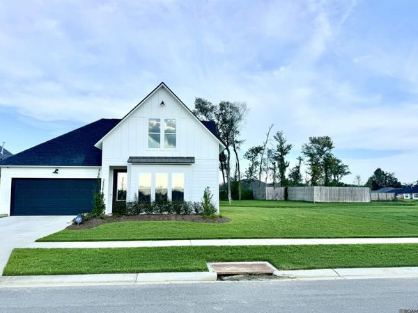 14436 Belle Maison, Gonzales, LA 70737