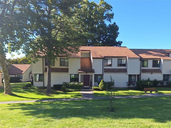 52 Jefferson Oval , Unit A, Yorktown Heights, NY 10598