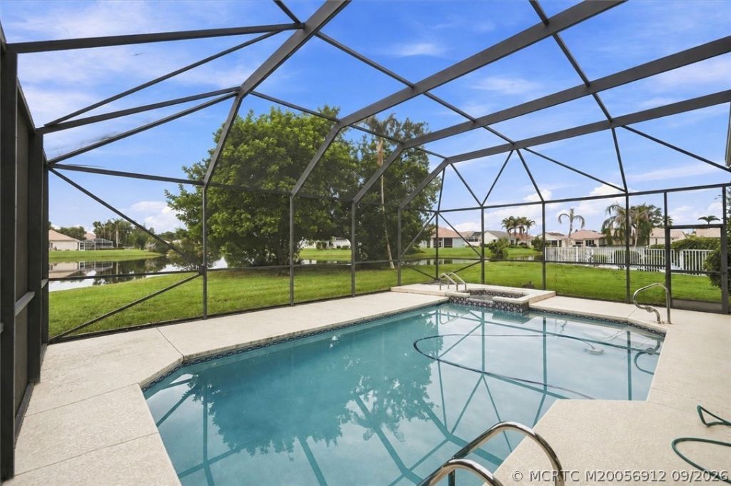 434 SW Horseshoe Circle, Port Saint Lucie, FL 34986 Photo