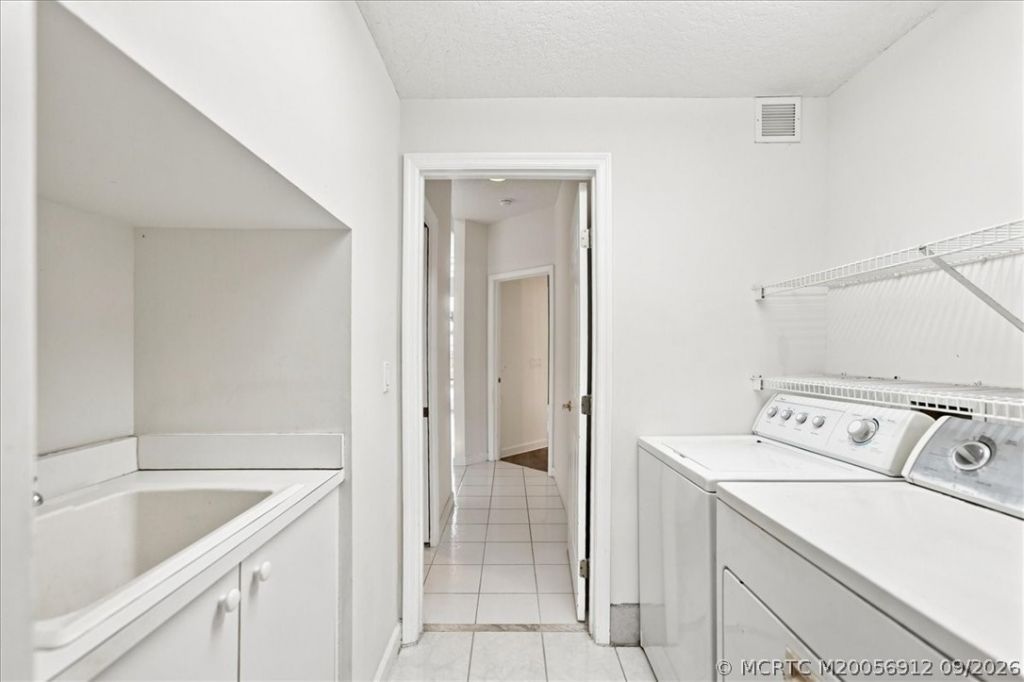 434 SW Horseshoe Circle, Port Saint Lucie, FL 34986 Photo