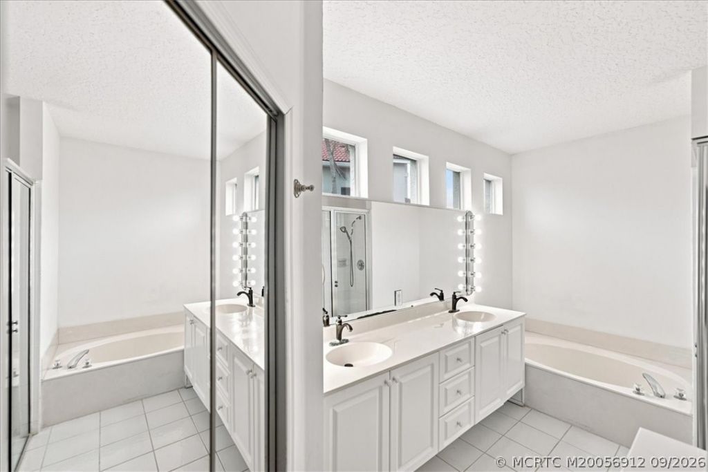 434 SW Horseshoe Circle, Port Saint Lucie, FL 34986 Photo
