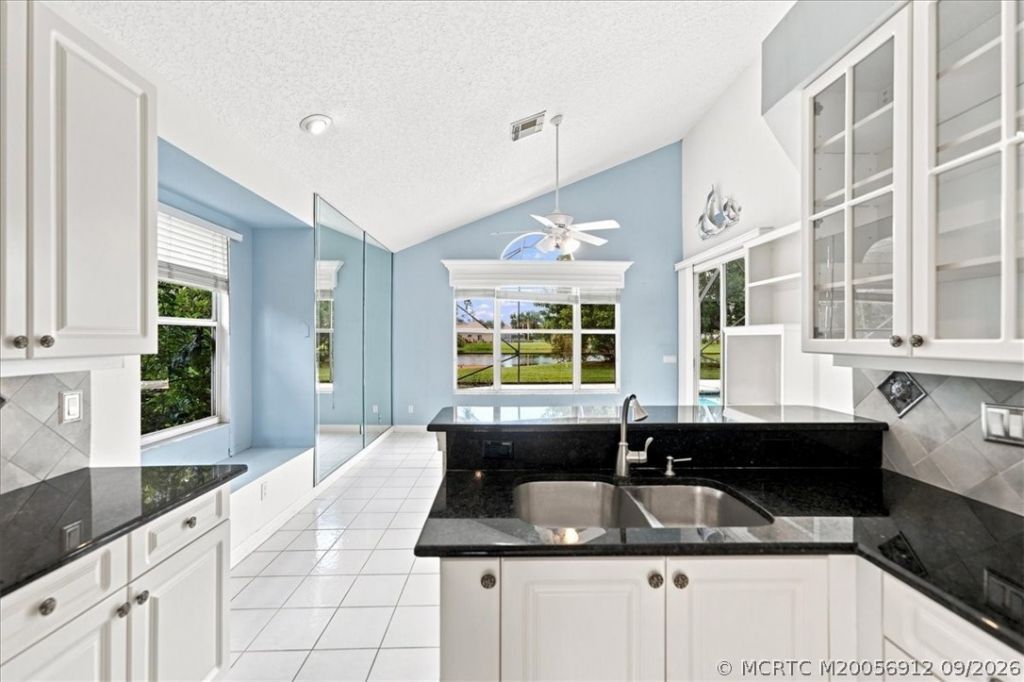 434 SW Horseshoe Circle, Port Saint Lucie, FL 34986 Photo