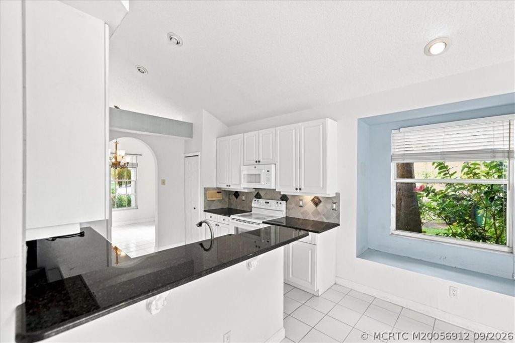 434 SW Horseshoe Circle, Port Saint Lucie, FL 34986 Photo