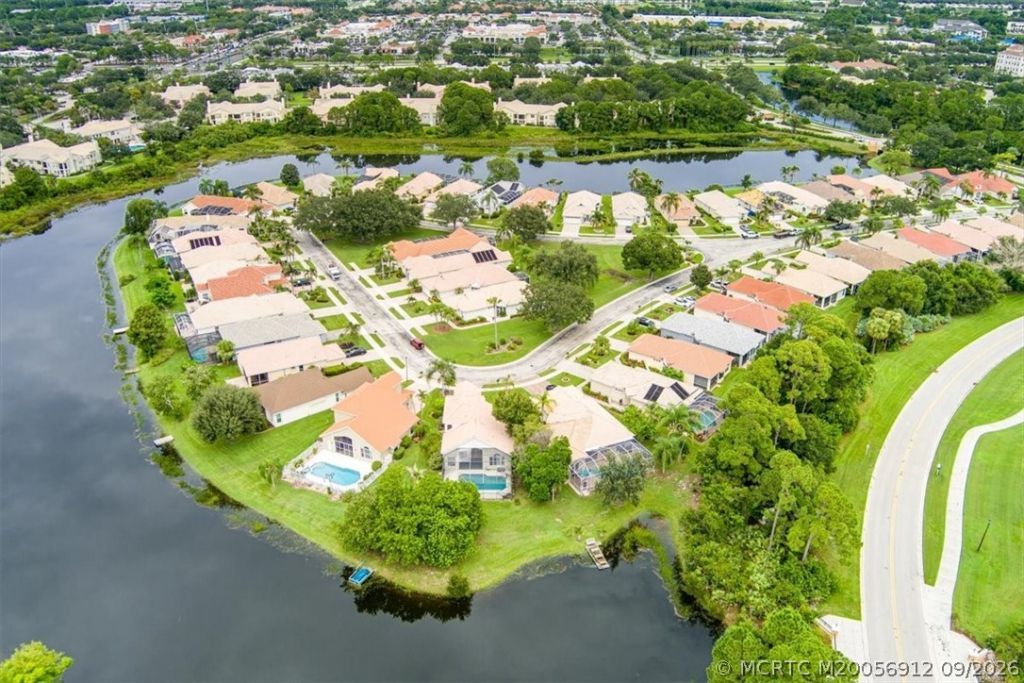 434 SW Horseshoe Circle, Port Saint Lucie, FL 34986 Photo