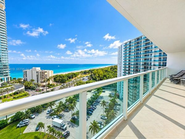 100 Bayview Dr , Unit 1506, Sunny Isles Beach, FL 33160