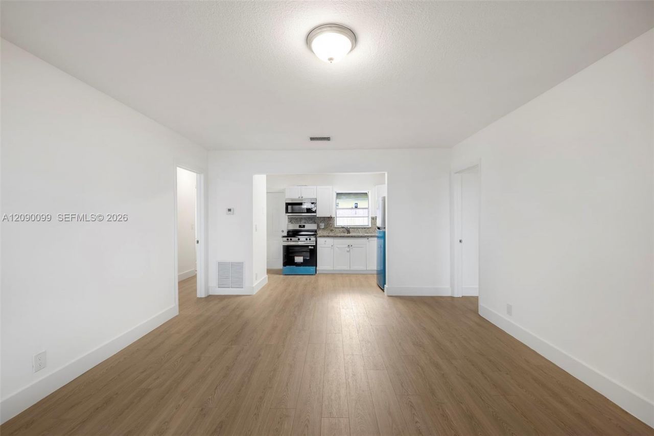 2033 Dewey St , Hollywood, FL 33020 Photo