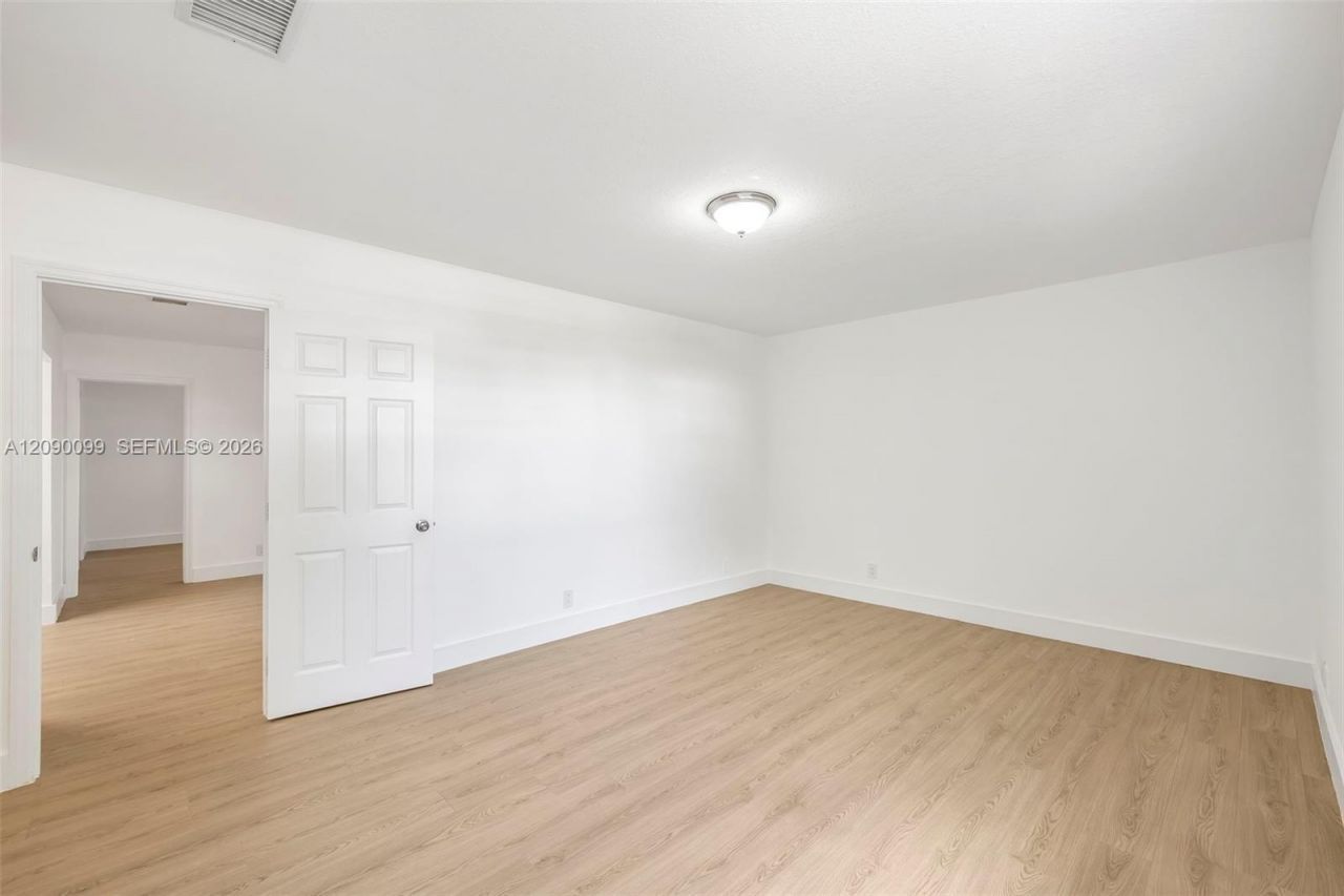 2033 Dewey St , Hollywood, FL 33020 Photo