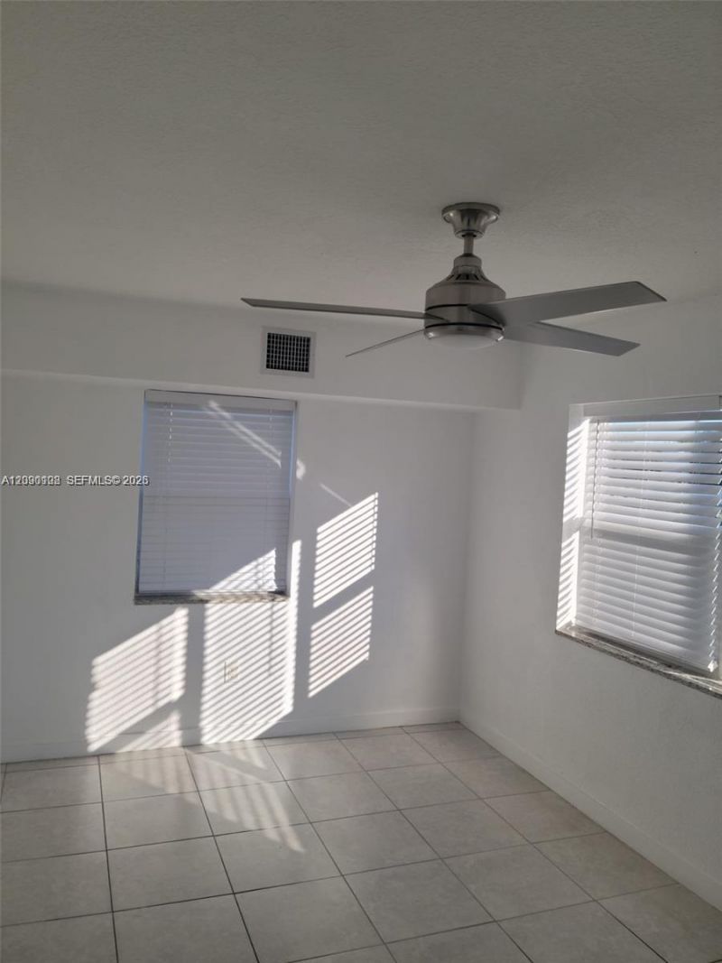 5655 Johnson St , Unit 2, Hollywood, FL 33021 Photo