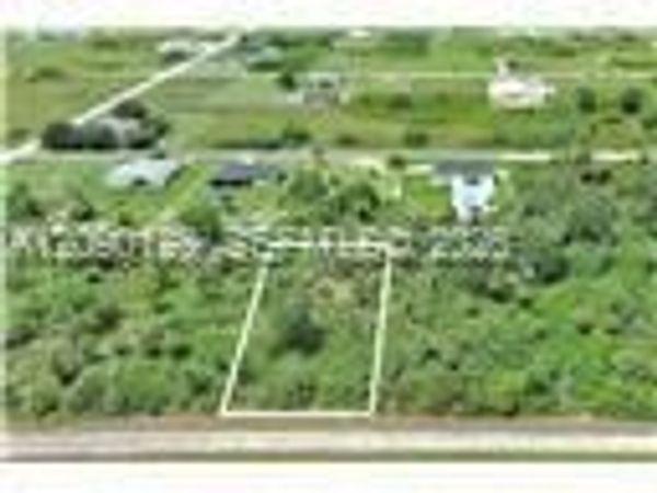 1507 Hines Ave , Lehigh Acres, FL 33972