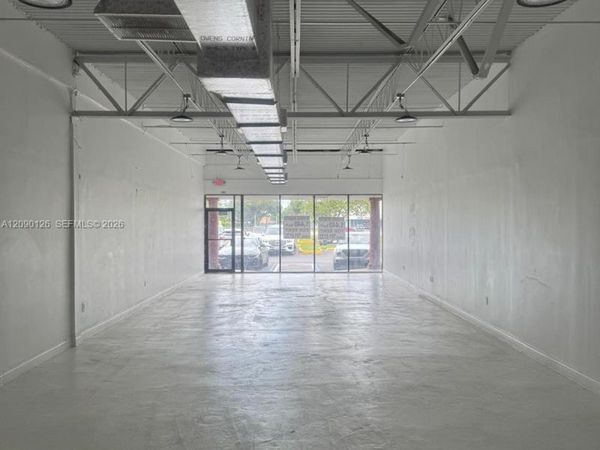 4713 N University Dr , Lauderhill, FL 33351