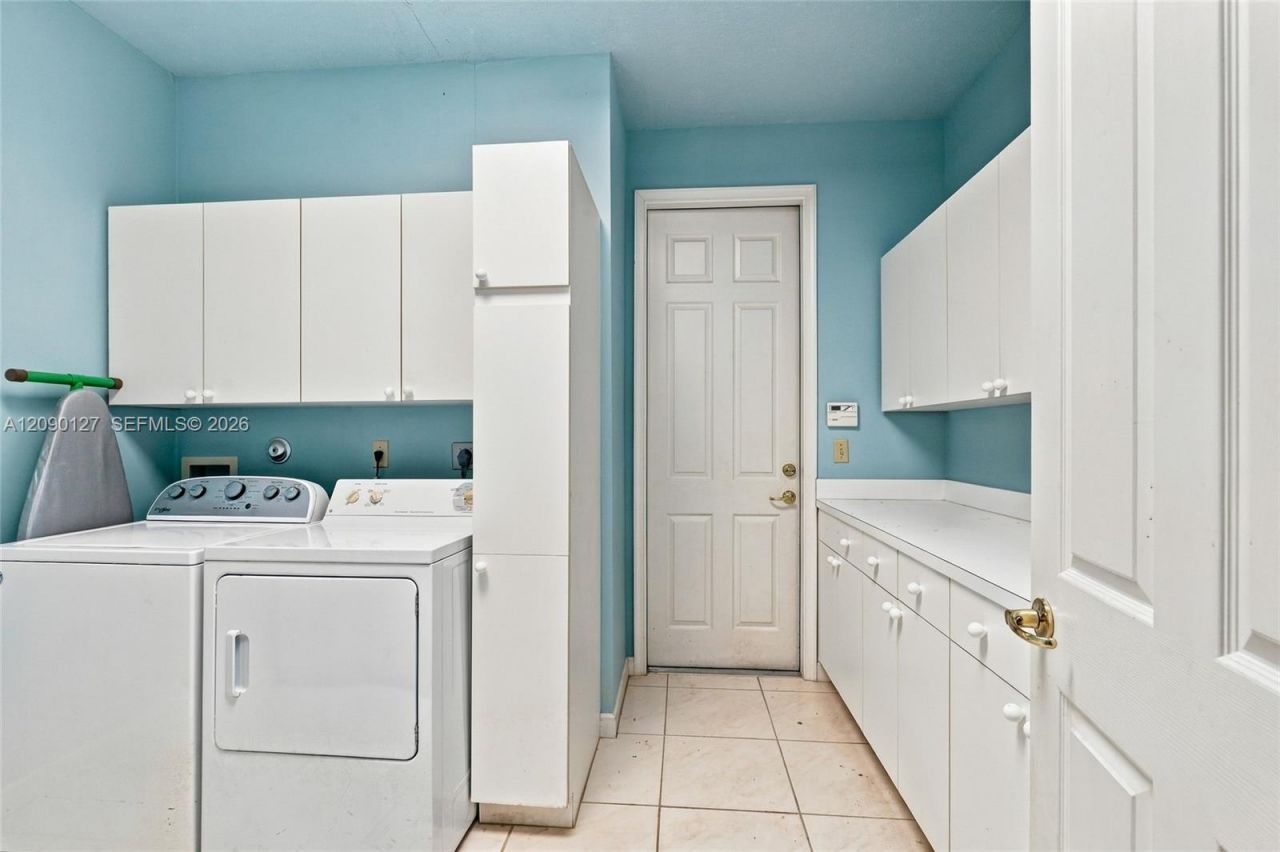 173 Orange Tree Dr , Atlantis, FL 33462 Photo