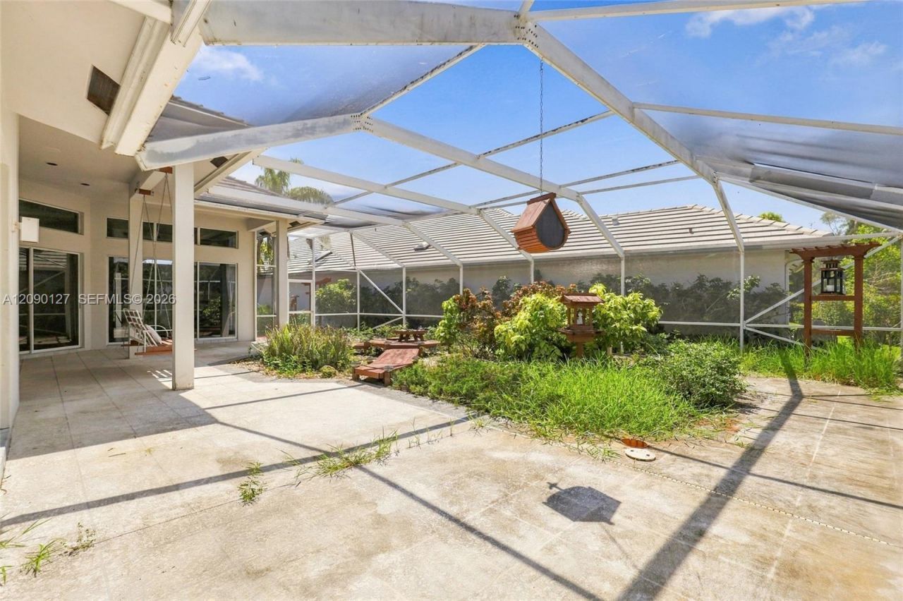 173 Orange Tree Dr , Atlantis, FL 33462 Photo
