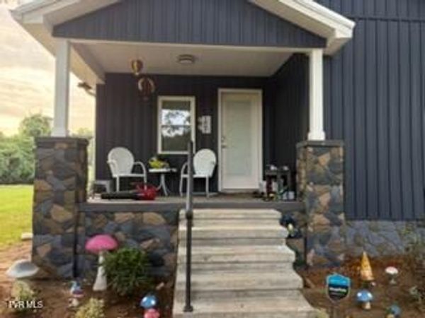 1007 Embreville Road, Johnson City, TN 37604