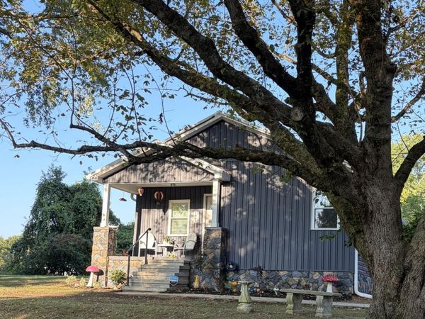 1007 Embreville Road, Johnson City, TN 37604