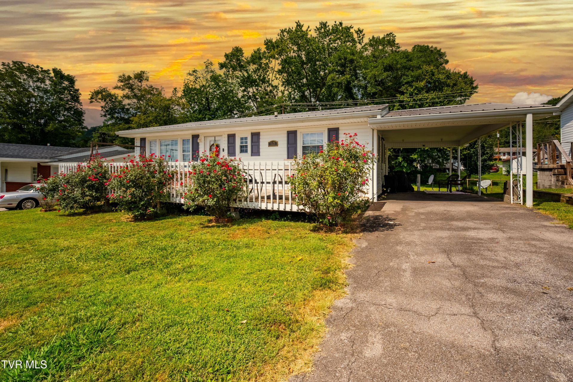 607 Watterson Street, Rogersville, TN 37857 Main Photo