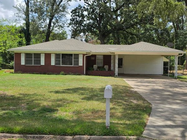 749 Dodd Drive, Shreveport, LA 71107