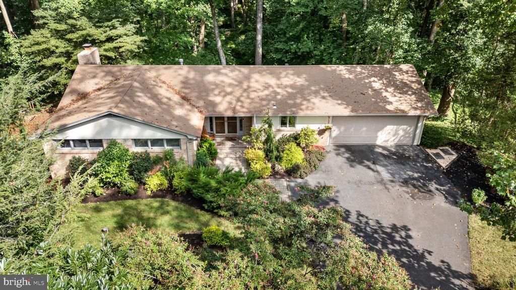 10 WINTERBERRY COURT, GLEN ARM, MD 21057