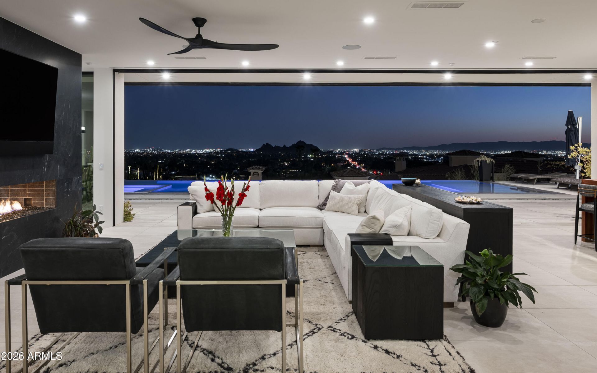 4725 N 56TH Street, Phoenix, AZ 85018