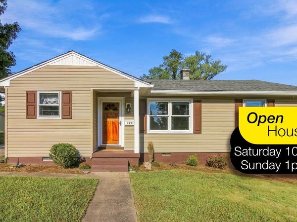 104 Alger Rd, Oak Ridge, TN 37830