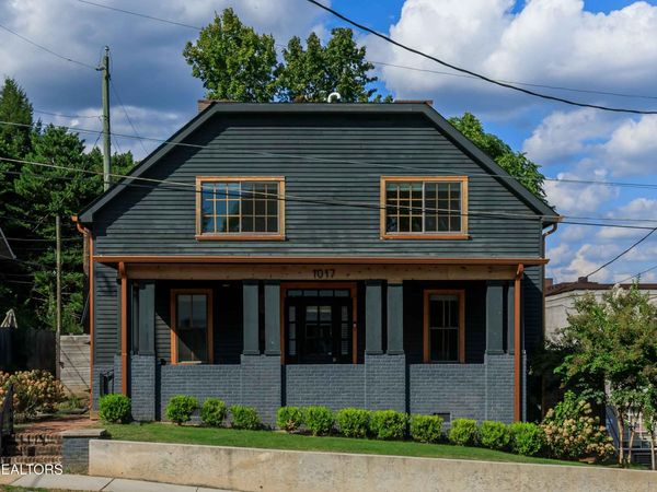 1017 Thompson Place, Knoxville, TN 37917