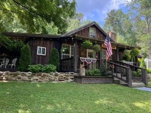 12968 New Highway 68 , Tellico Plains, TN 37385