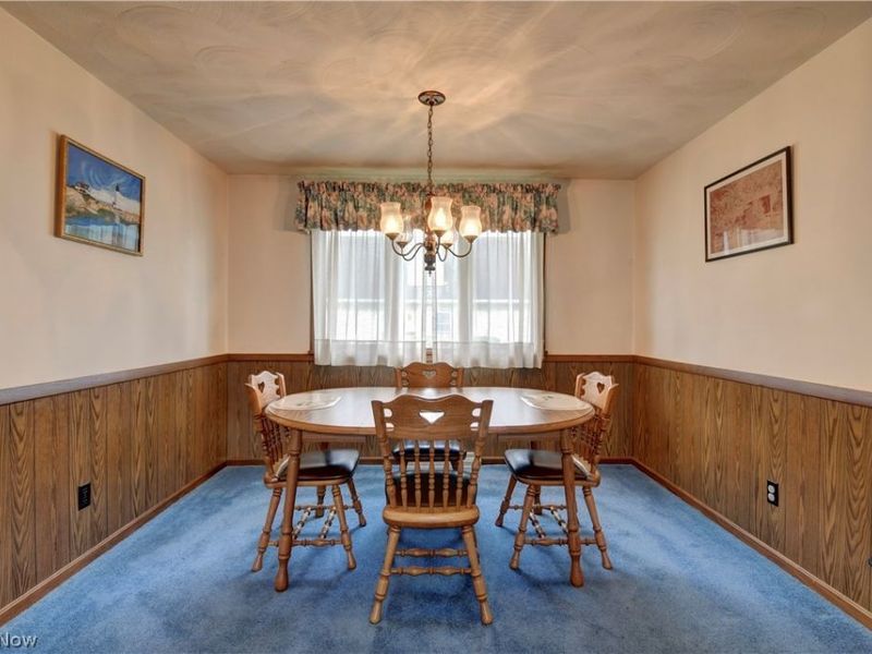 1022 Logan Avenue NW, New Philadelphia, OH 44663 Photo 5