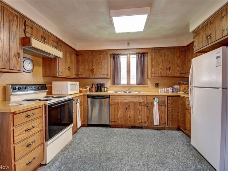1022 Logan Avenue NW, New Philadelphia, OH 44663 Photo 7
