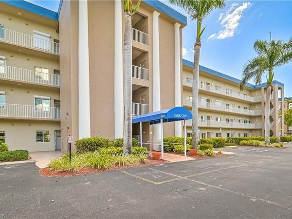14901 Park Lake DR , Unit 301, FORT MYERS, FL 33919