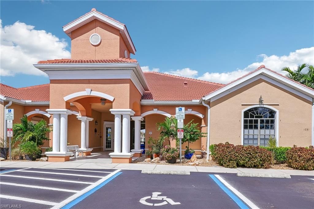 1813 Concordia Lake Cir , Unit 2009, Cape Coral, FL 33909 Photo
