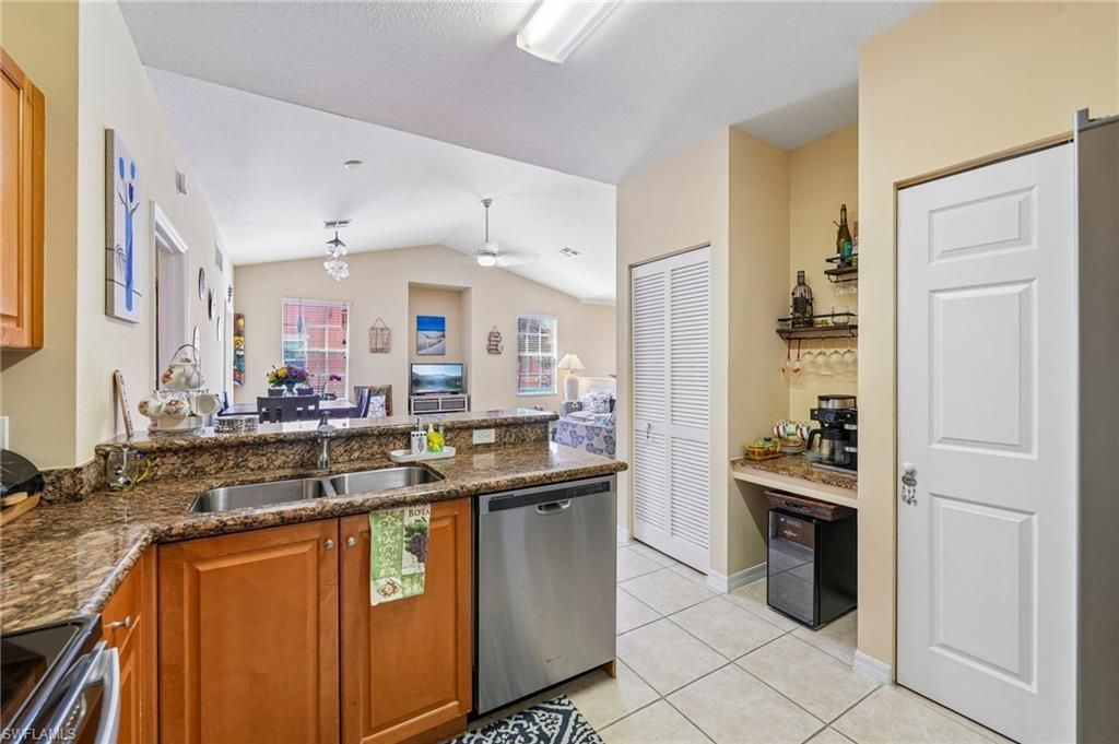 1813 Concordia Lake Cir , Unit 2009, Cape Coral, FL 33909 Photo