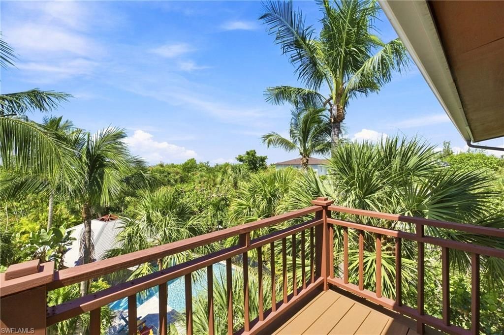 6425 Pine Ave, Sanibel, FL 33957 Photo