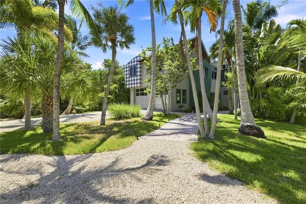 6425 Pine Ave, Sanibel, FL 33957 Photo