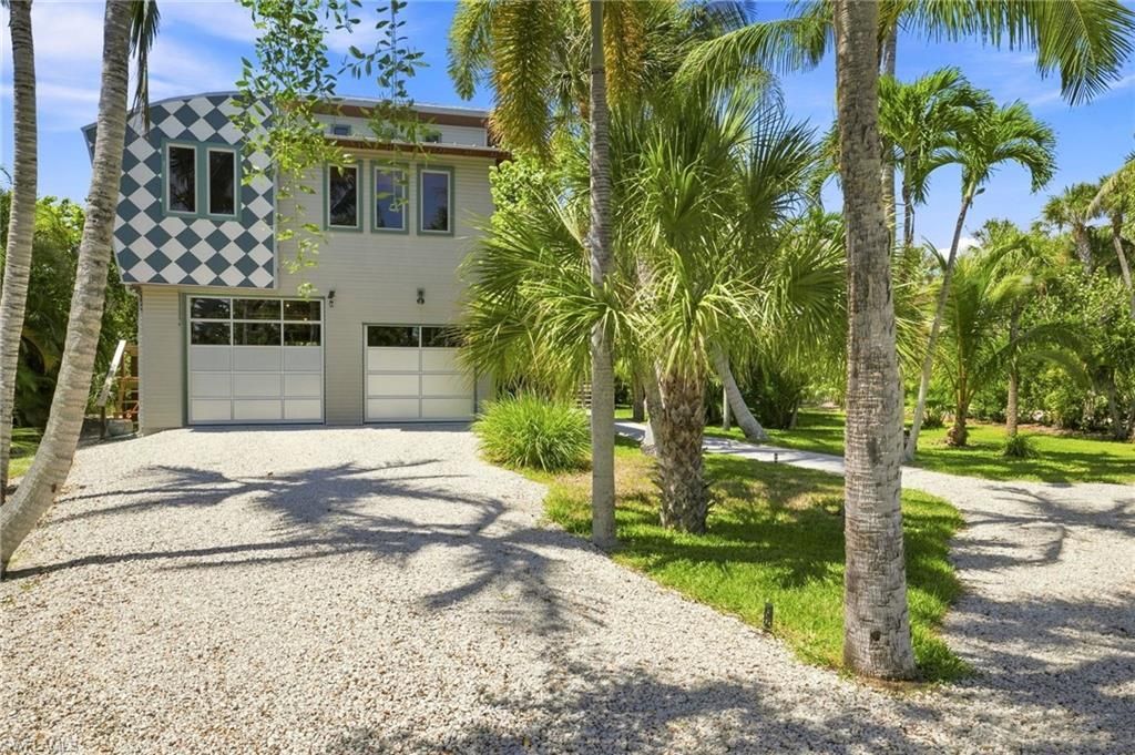 6425 Pine Ave, Sanibel, FL 33957 Photo