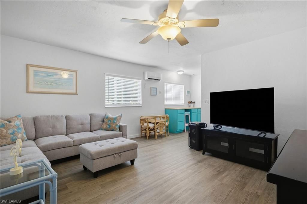 8141 Country Rd , Unit 105, Fort Myers, FL 33919 Photo