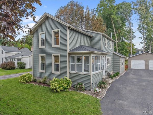 610 2nd Street, Liverpool, NY 13088