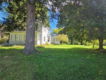 1766 Maple Avenue , Palmyra, NY 14522