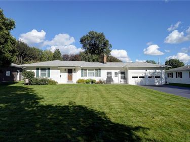 13 Wedgewood Drive, Rochester, NY 14624