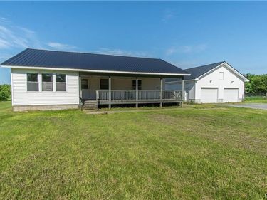 24511 Plank Road , Calcium, NY 13616