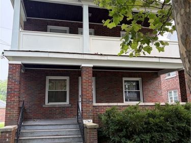 1761 Welch Avenue , Unit Lower, Niagara Falls, NY 14303