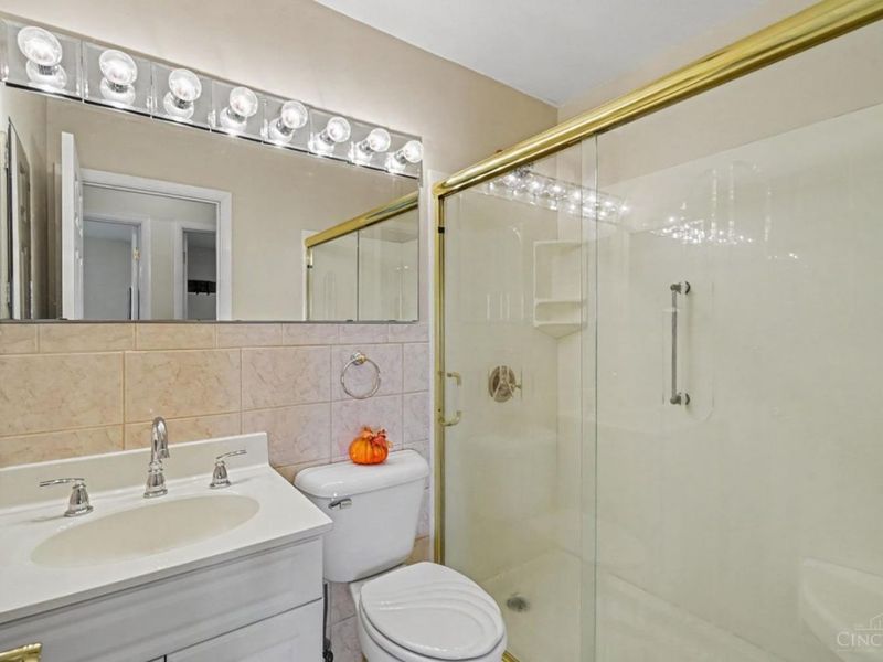 1907 Stockton Drive, Loveland, OH 45140 Photo 12