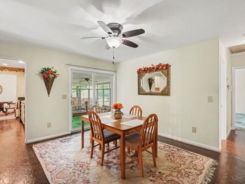1907 Stockton Drive, Loveland, OH 45140 Photo 6