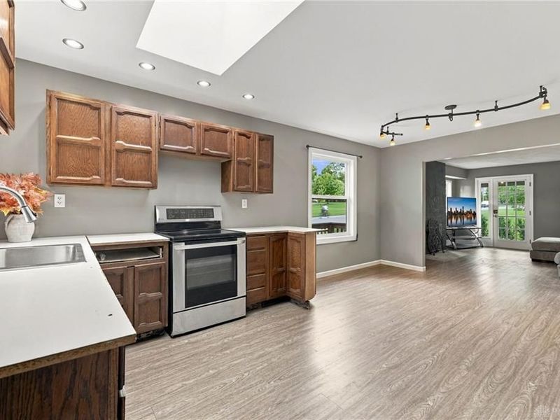 1616 N Longview Street, Beavercreek, OH 45432 Photo 6