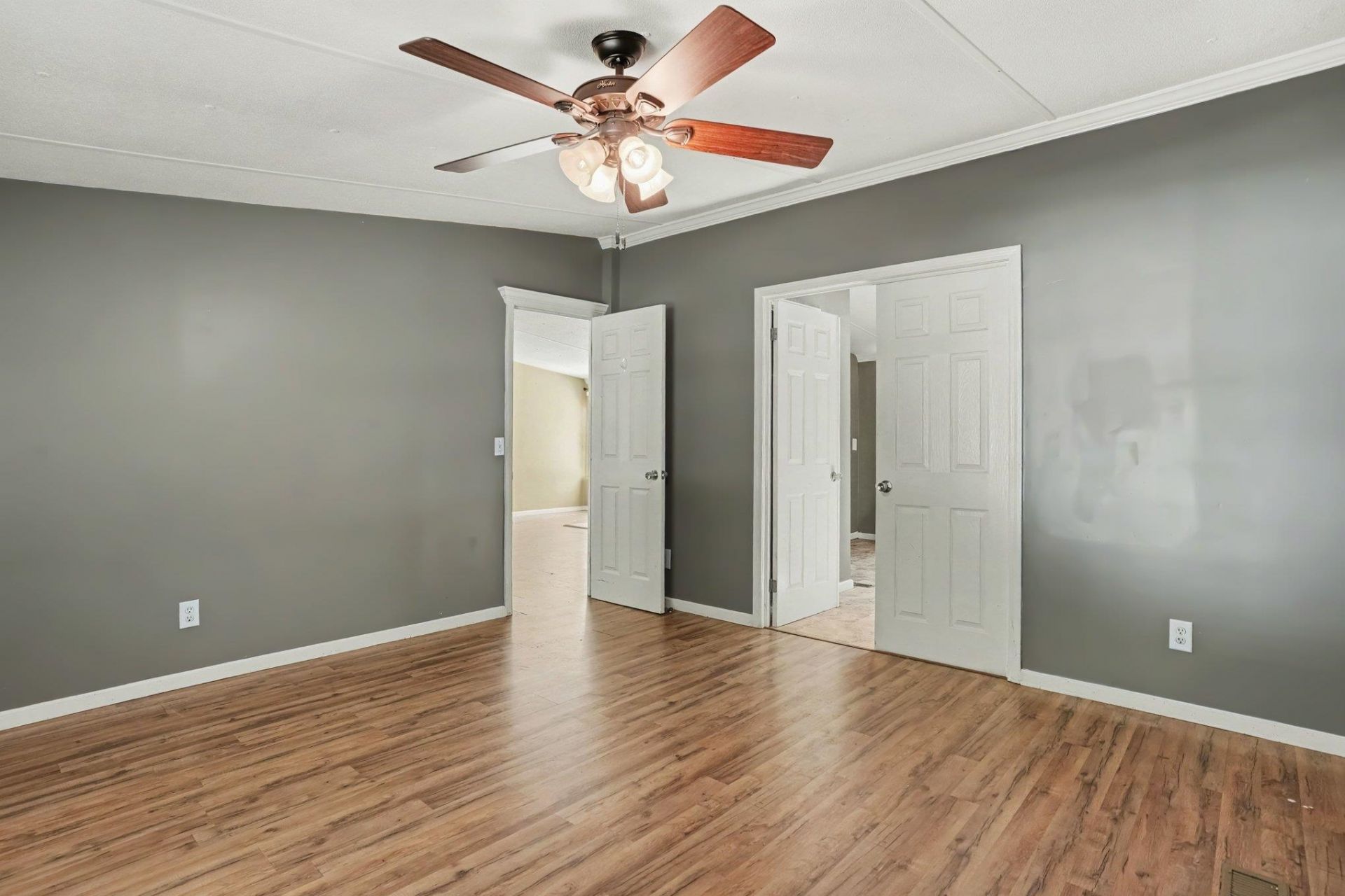 5865 Juniper Bay Rd.  Photo 16