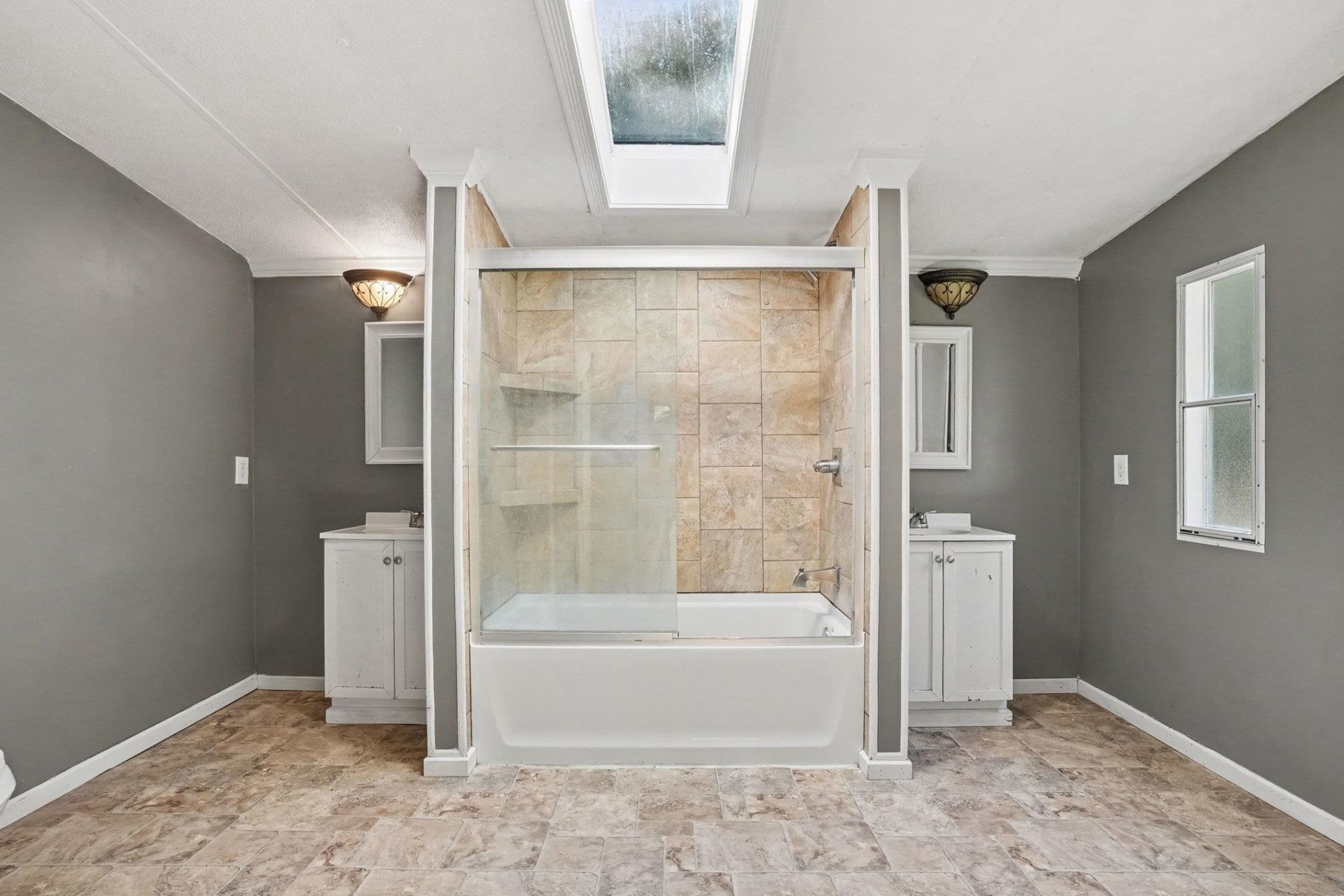 5865 Juniper Bay Rd.  Photo 17