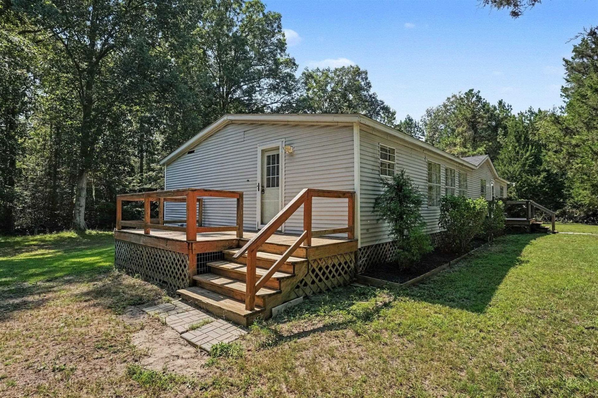 5865 Juniper Bay Rd.  Photo 25