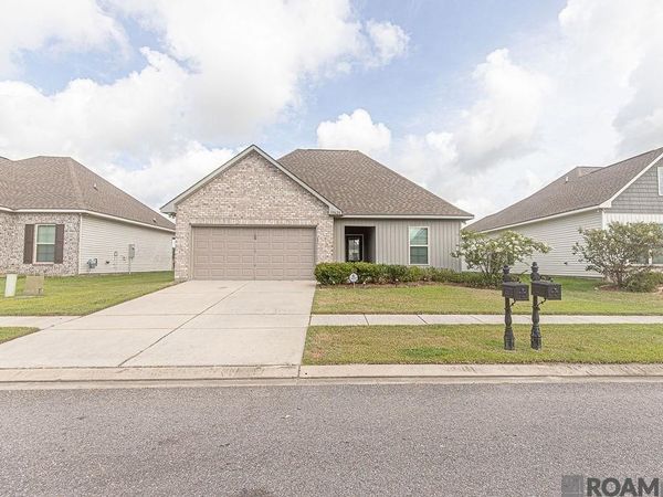 59620 Clifts Cove Dr, Plaquemine, LA 70764