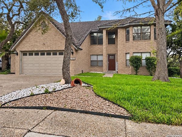 13111 Creek Briar, San Antonio, TX 78230
