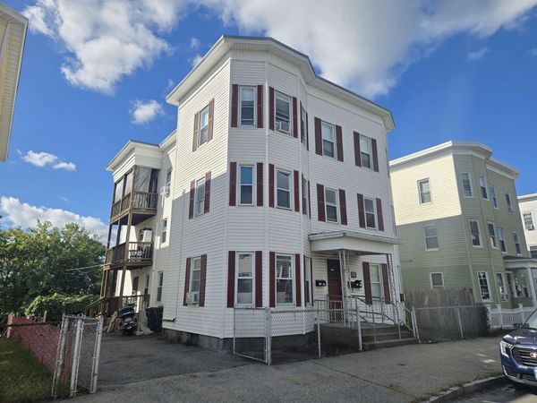 371 Spruce Street, Manchester, NH 03103